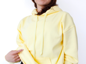 Hoodie amarillo pale